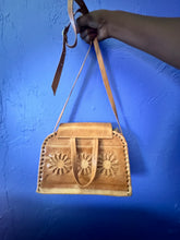 Last inn bildet i Galleri-visningsprogrammet, Bohemian Sunflowers Handcrafted Leather Handbag with Shoulder Strap, in Honey Brown
