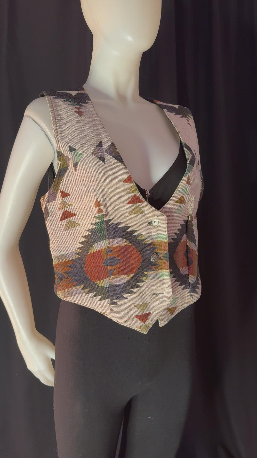 Roughrider by Circle T | Geometric Sunset Tapestry Vest